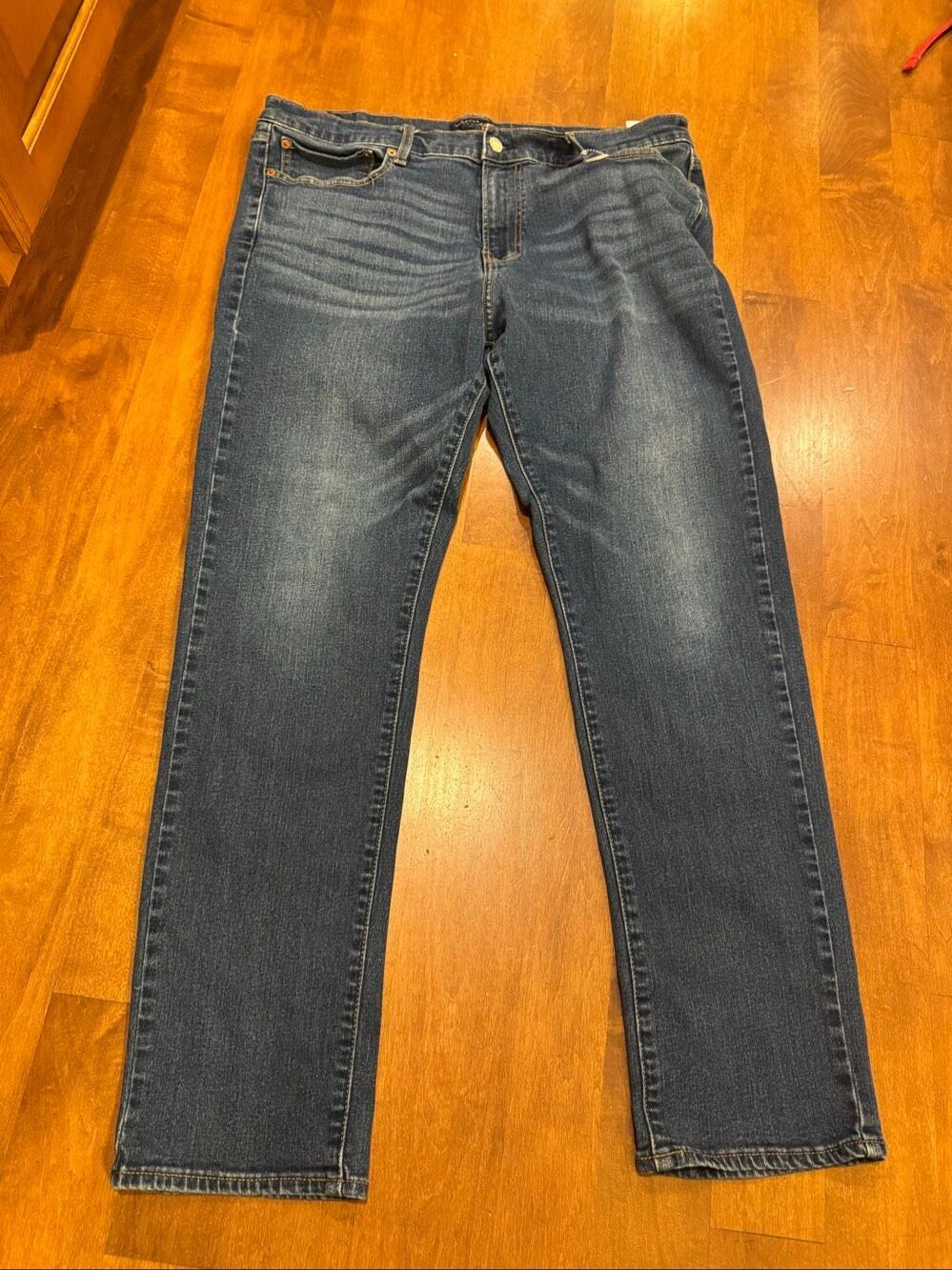 Lucky Brand 410 Athletic Slim Jeans Mens 38x32 Medium Wash Blue Denim Stretch